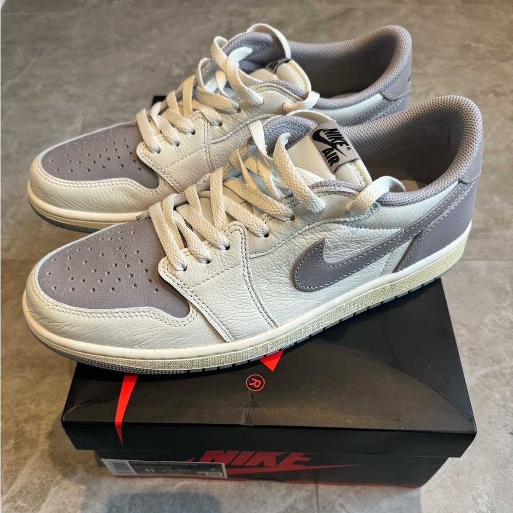 SOLD Size 11 - Jordan 1 Low Retro OG